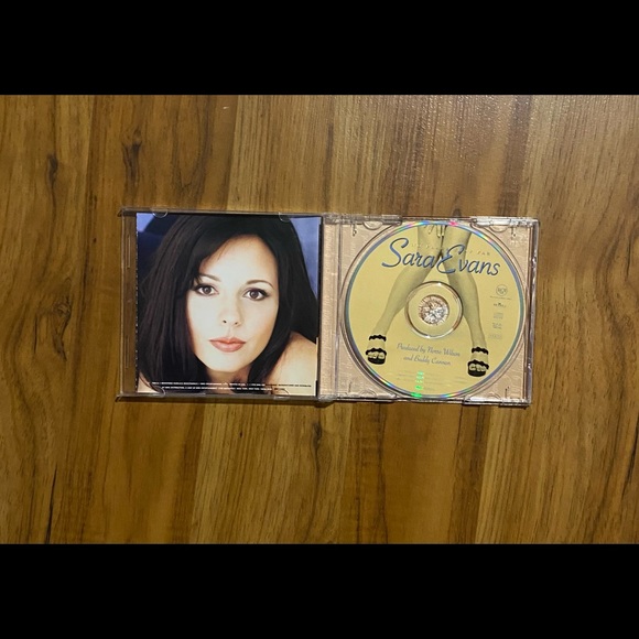 Sara Evans CD 💿 “No Place That Far” - Picture 7 of 12